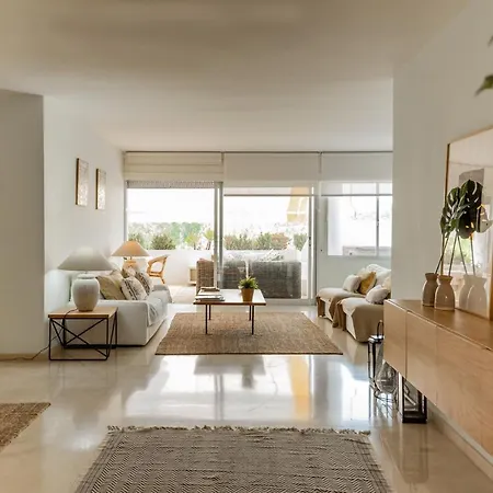 Guadalmina Beach Holidays Apartment, Lägenhet