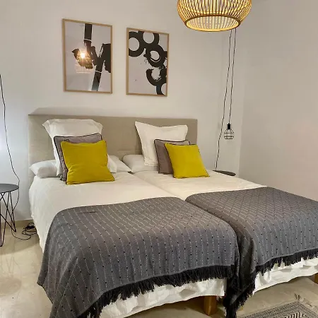 Guadalmina Beach Holidays Apartment, Lägenhet Marbella